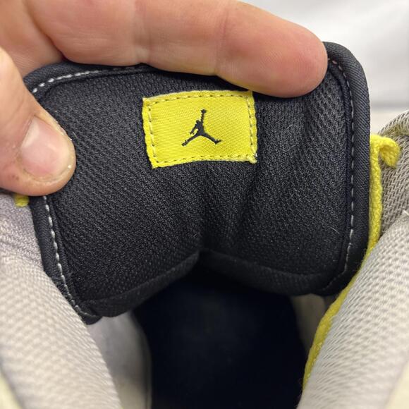 Nike Air Jordan 1 Phat 'Vibrant Yellow' | Men's 9.5 - Picture 11 of 16